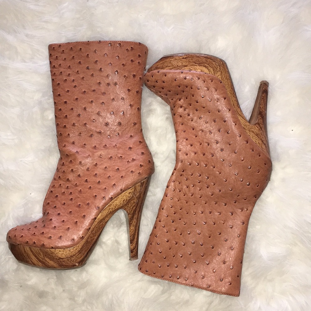 Tan Boots